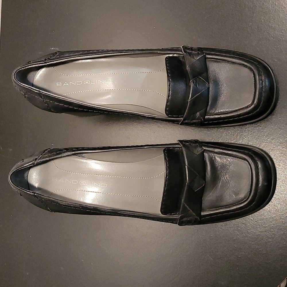 Bandolino Drumer Black Leather Slip On  Block Heels - Picture 4 of 10